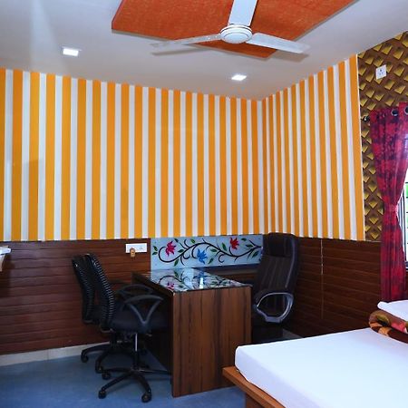P P Lodging Mangvadi المظهر الخارجي الصورة