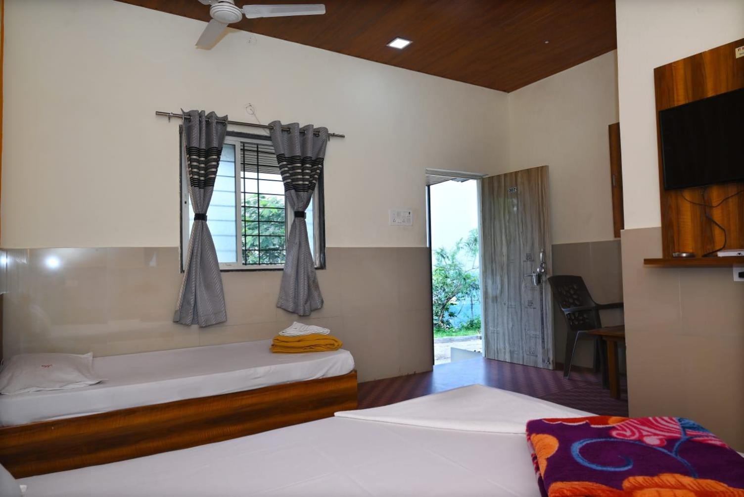 P P Lodging Mangvadi المظهر الخارجي الصورة