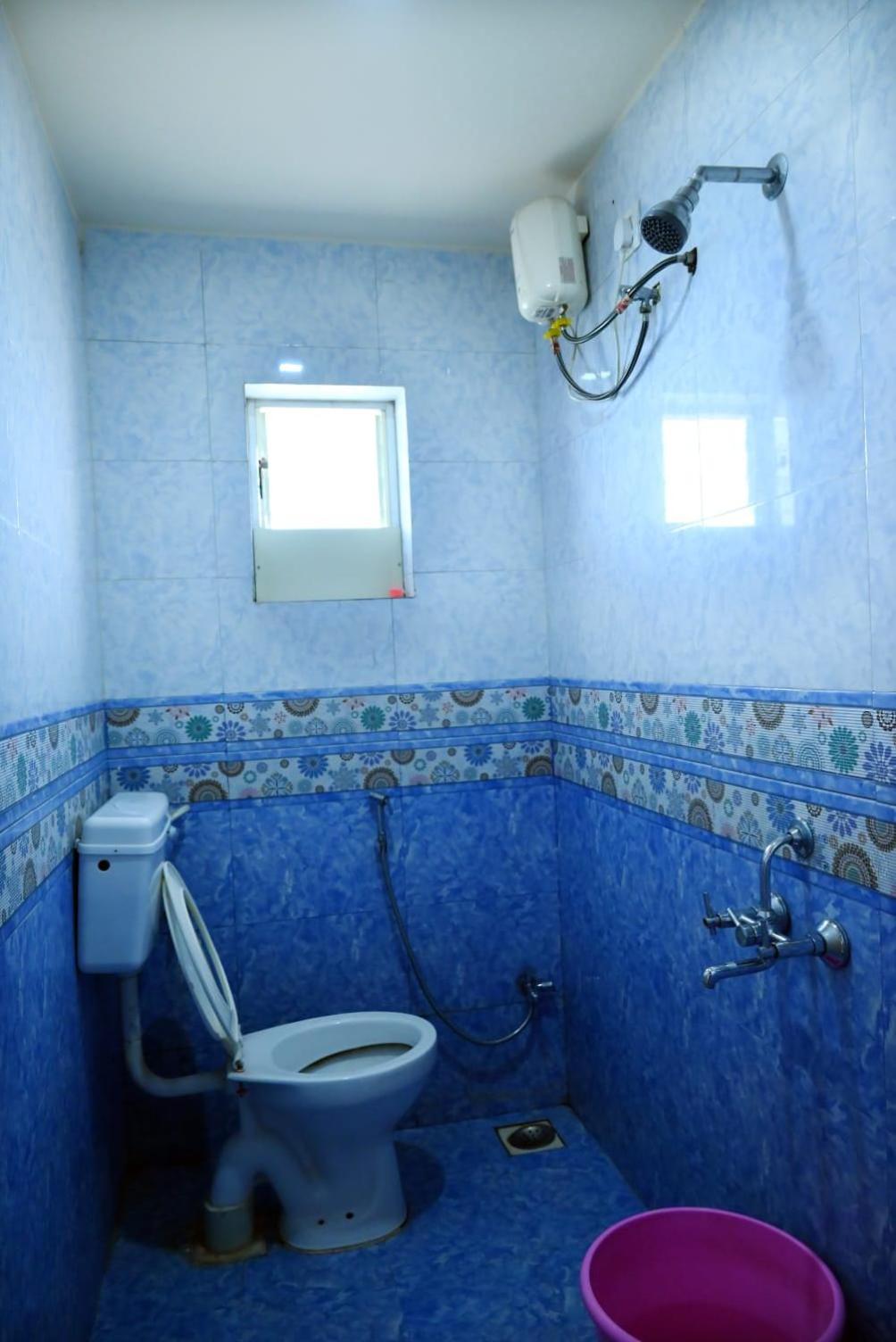 P P Lodging Mangvadi المظهر الخارجي الصورة