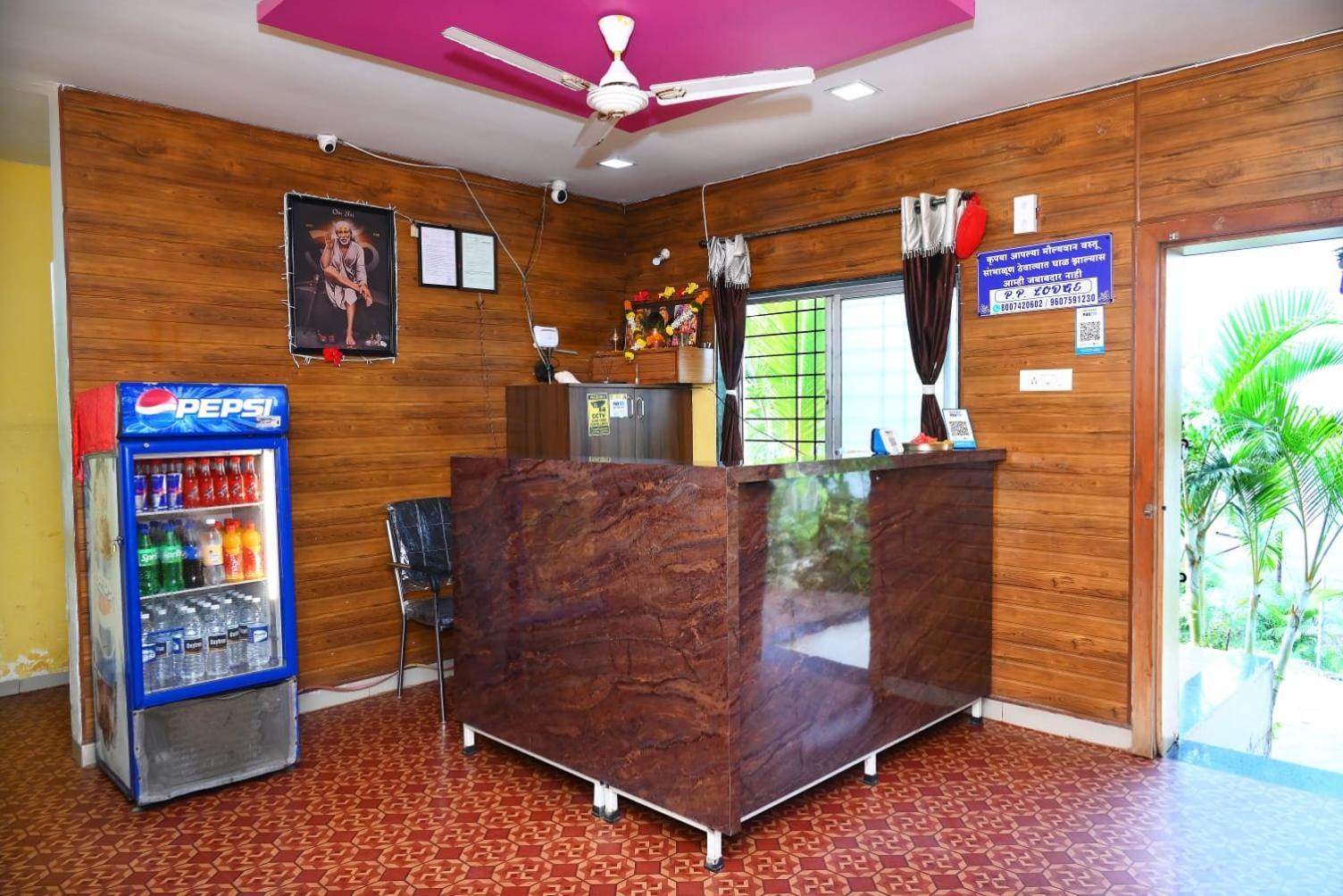 P P Lodging Mangvadi المظهر الخارجي الصورة